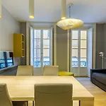 Fifty Eight Center Apartman